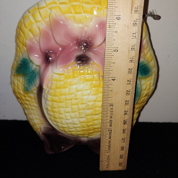 Vintage Garden Wall Pocket Pottery Flowers Sun Hat Planter Ceramic Royal Copley - Picture 7 of 8